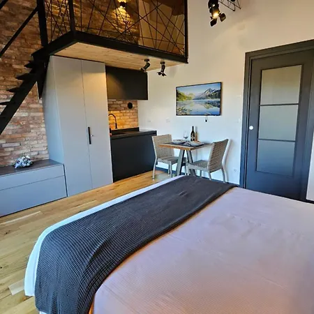 Giardinidieva Loft Apartment
